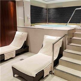 Jacuzzi Seating